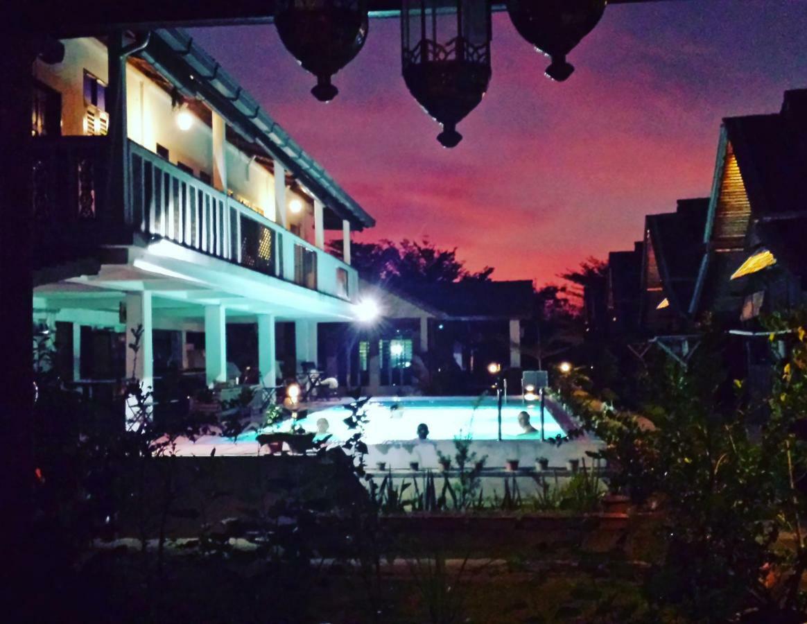 Tanabendang Banglos Pantai Cenang  Dış mekan fotoğraf